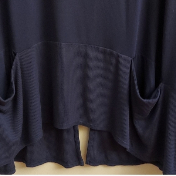 LOGO BY LORI GOLDSTEIN Navy Blue Pullover Short Sleeve Split Back Tunic - Picture 5 of 13